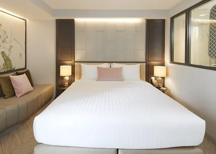 The Quarter Ploenchit By Uhg 4*