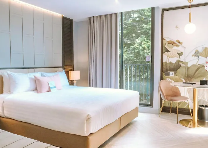 The Quarter Ploenchit By Uhg 4*