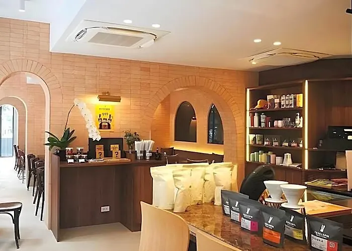 Hotel The Quarter Ploenchit By Uhg 4*