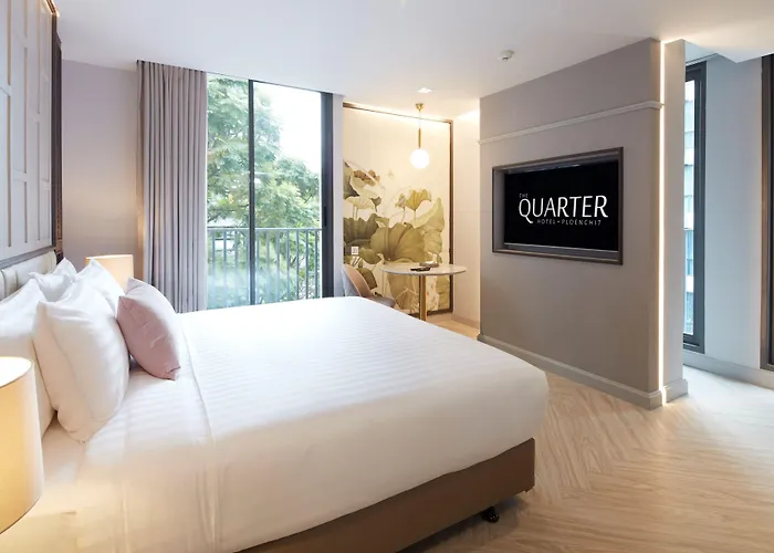 The Quarter Ploenchit By Uhg 4*
