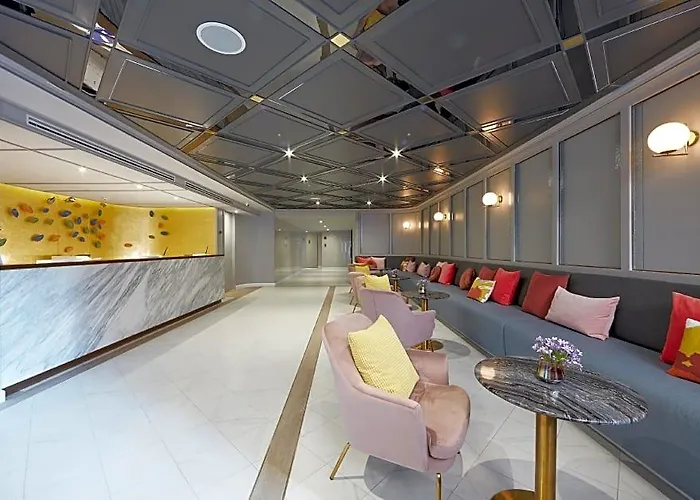 The Quarter Ploenchit By Uhg Hotel 4*